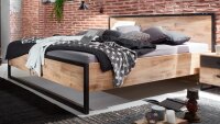 Futonbett DETROIT Bettgestell in Plankeneiche und Metall...